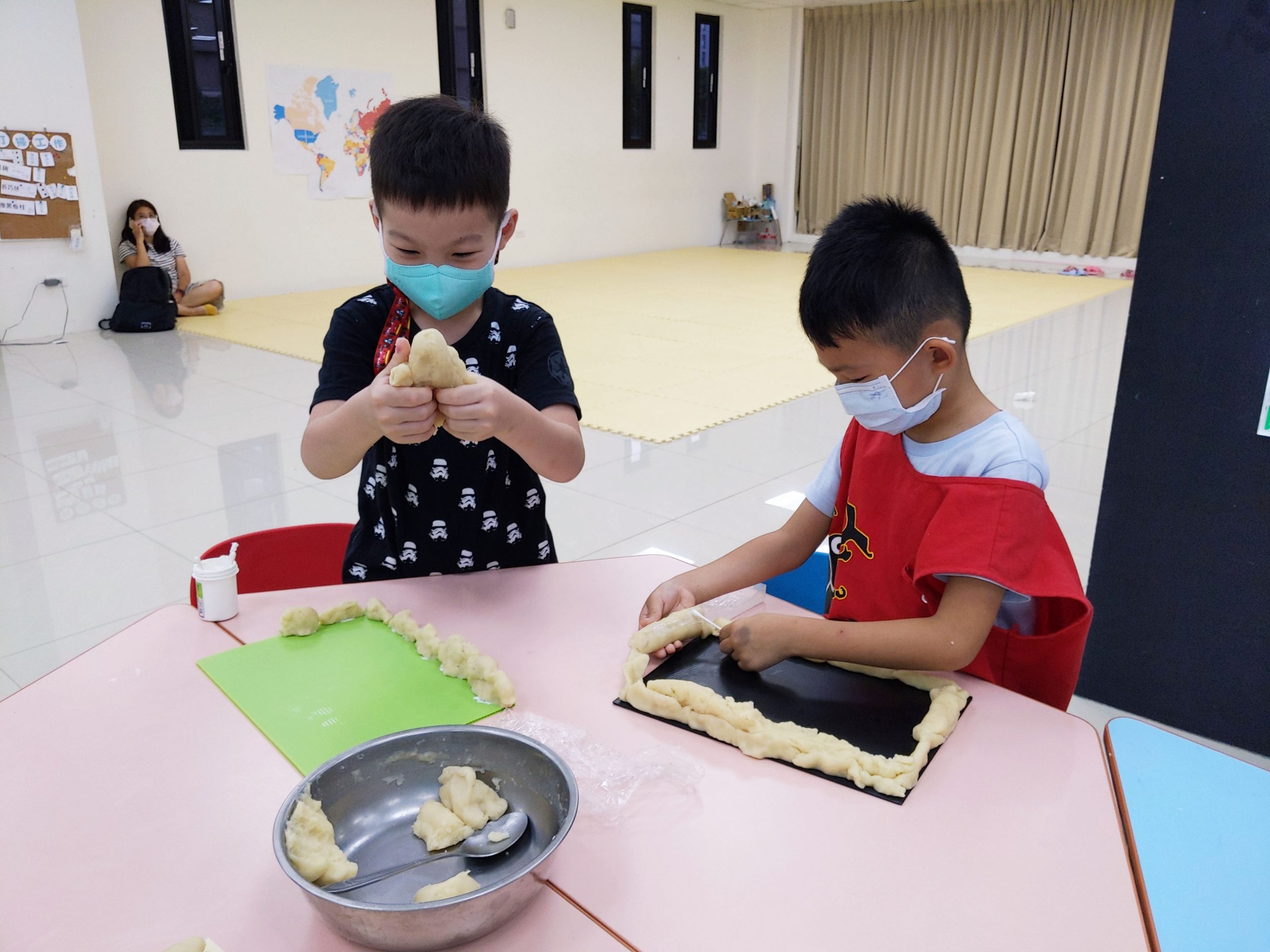 【#停課不停學】在家的麵粉STEAM活動──給大班到二年級的孩子